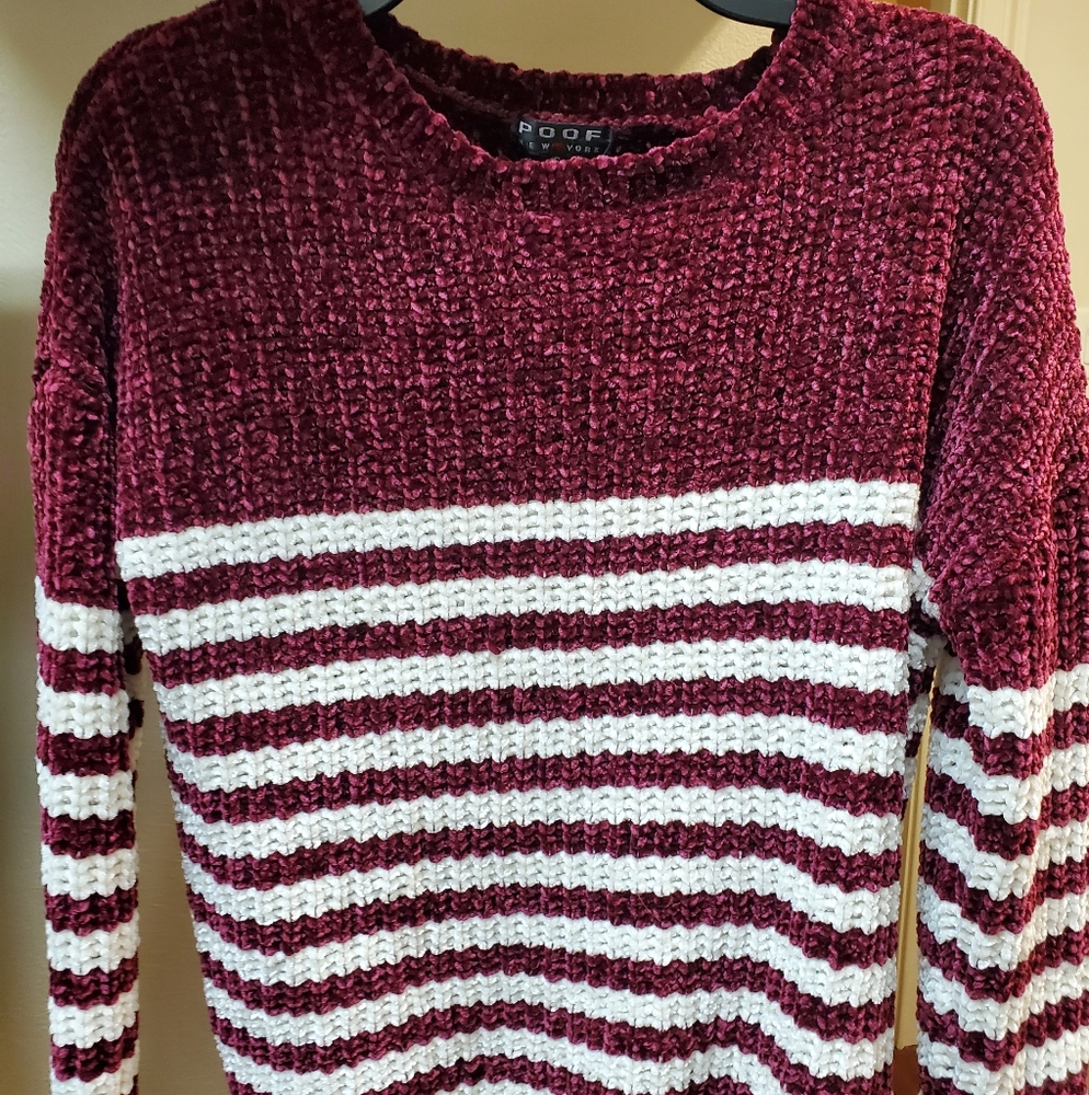 Sweater, small